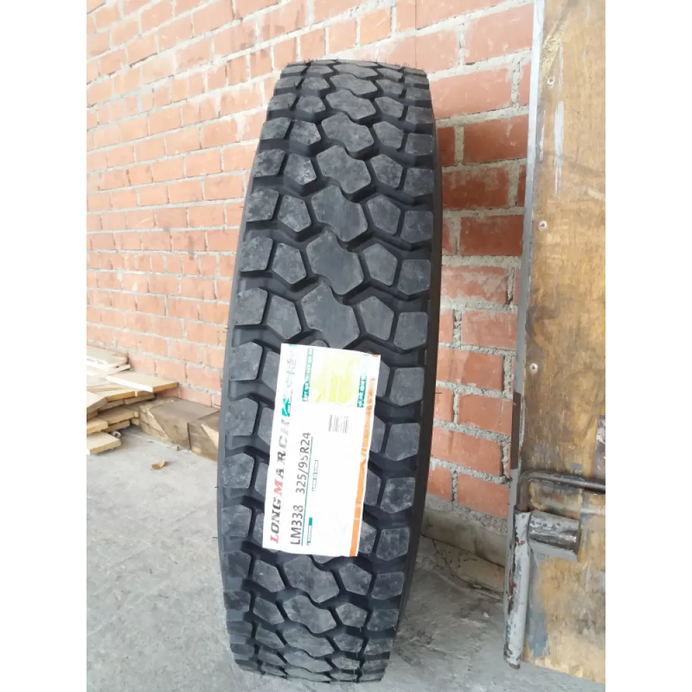 Грузовая шина 325/95 R24 Long March LM-338 22PR в Мегионе